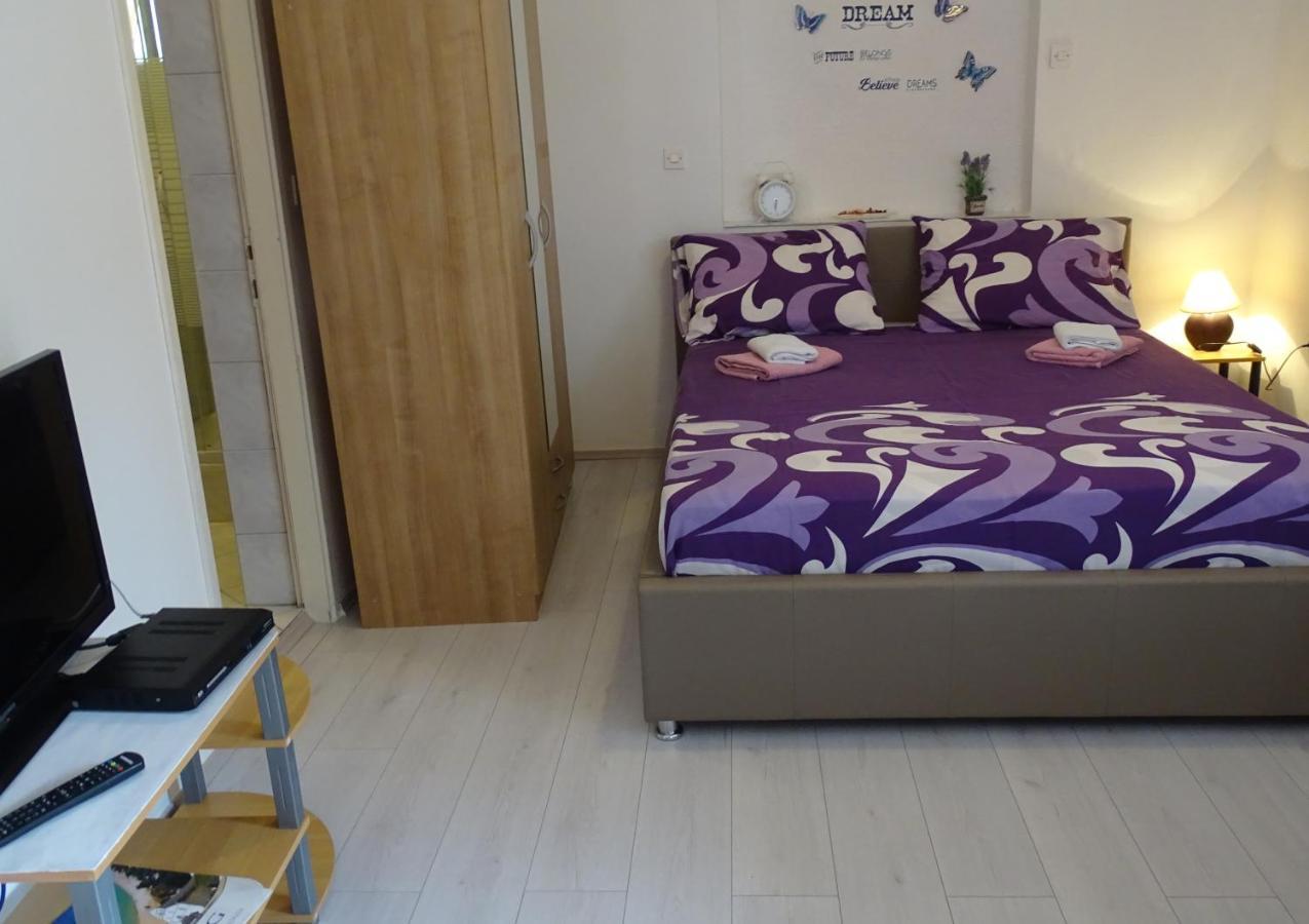 Apartments Sime Dinjiška Extérieur photo