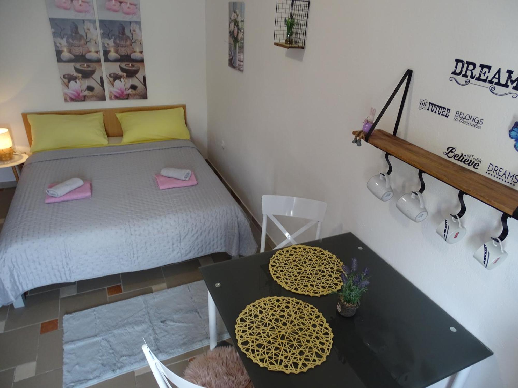 Apartments Sime Dinjiška Extérieur photo