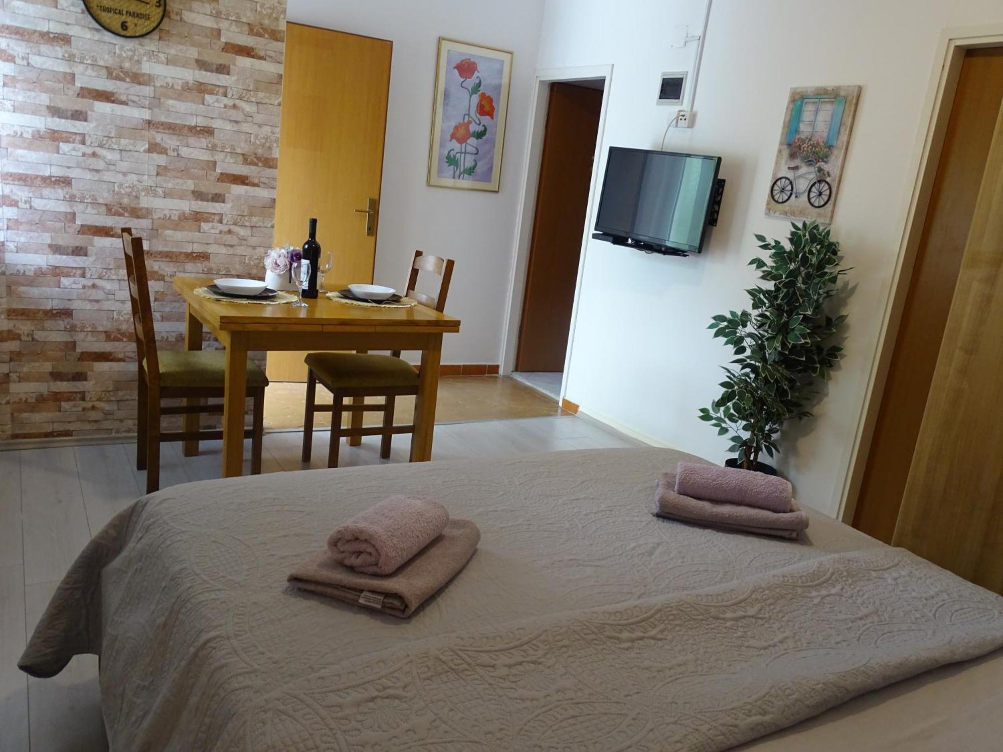 Apartments Sime Dinjiška Extérieur photo